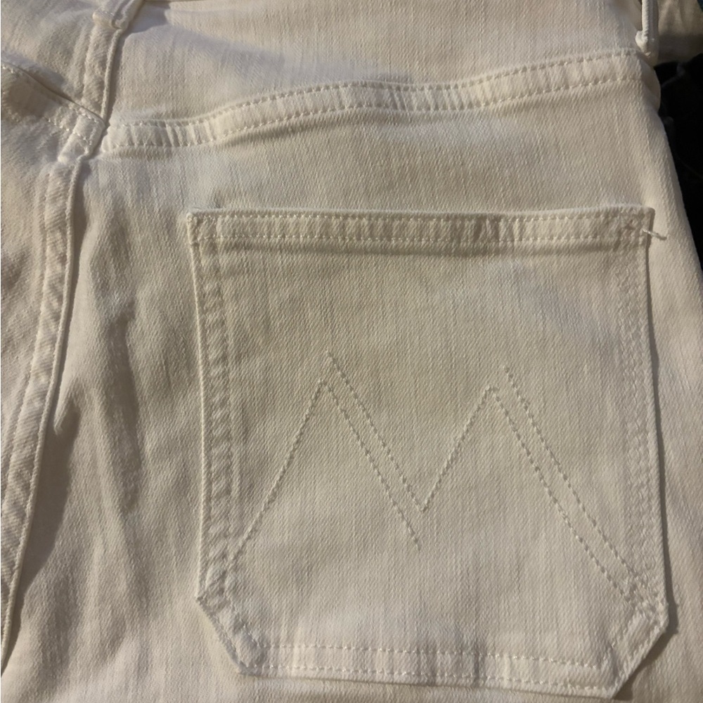 Women's Mother Wide-Leg White Jeans. Patch pocket undercover sneak. 27 x 32 - Picture 5 of 5